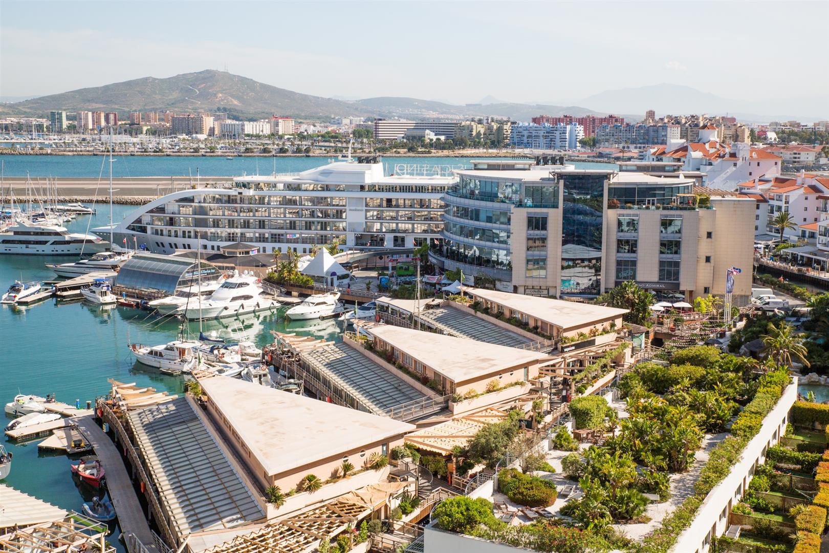 Image of Apartment - 2 Bedrooms - 2 Bathrooms for Rental in Ocean Village-Gibraltar, Image 4